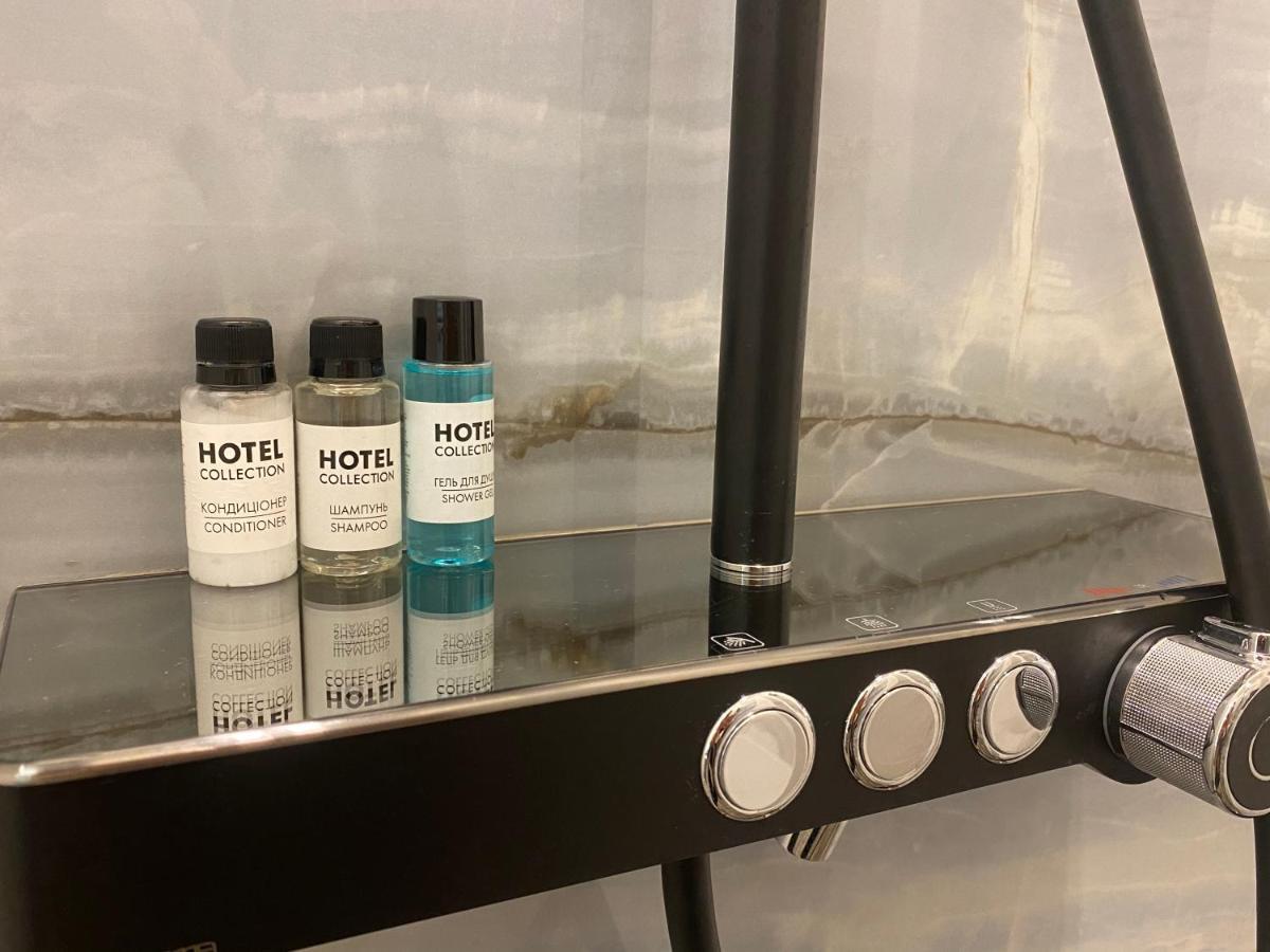 Modern Classic 2 Bedroom Near Apartment *